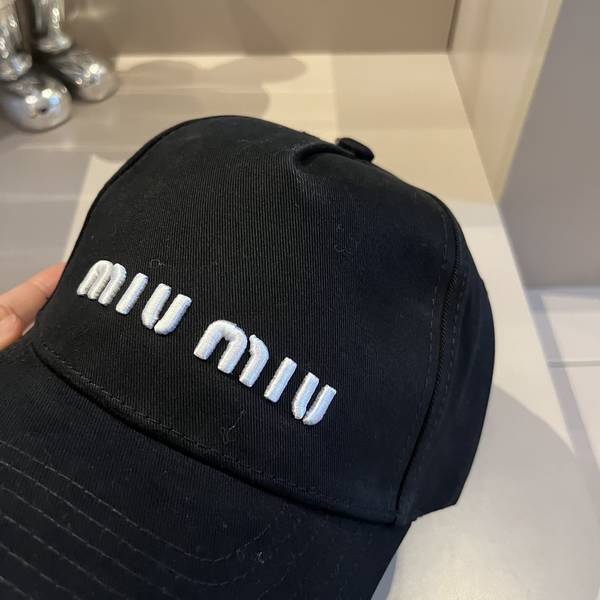 Miu Miu Hat MUH00195